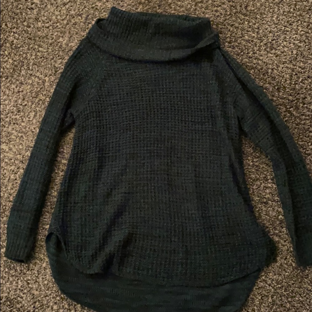 Cowl neck Green Sweater